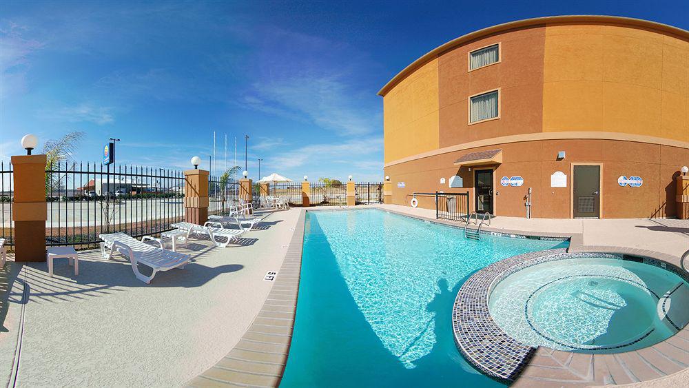 Comfort Inn & Suites Navasota Kültér fotó