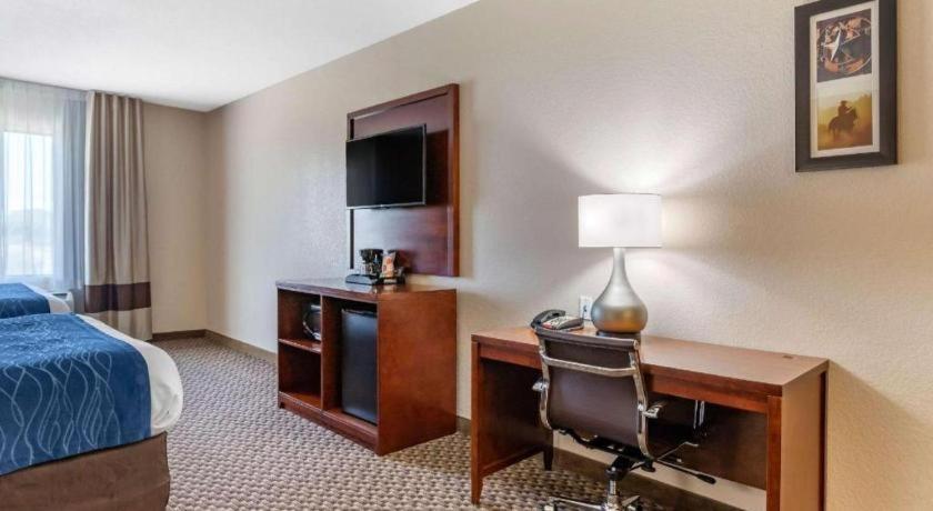 Comfort Inn & Suites Navasota Kültér fotó